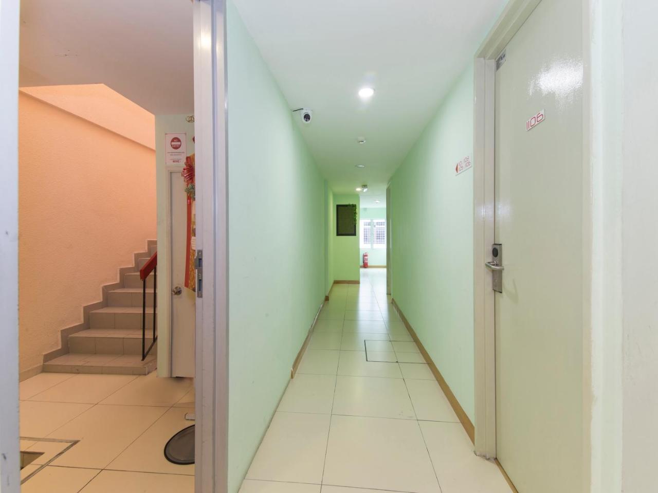 Hotel O Shah Alam Near Idcc Convention Centre Formerly Dd Hotel מראה חיצוני תמונה